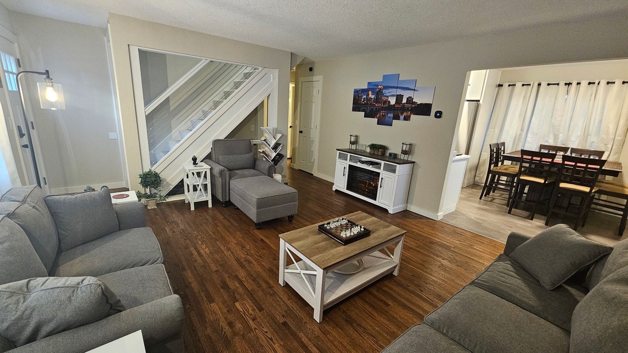 Photo of Livingroom in Richfield