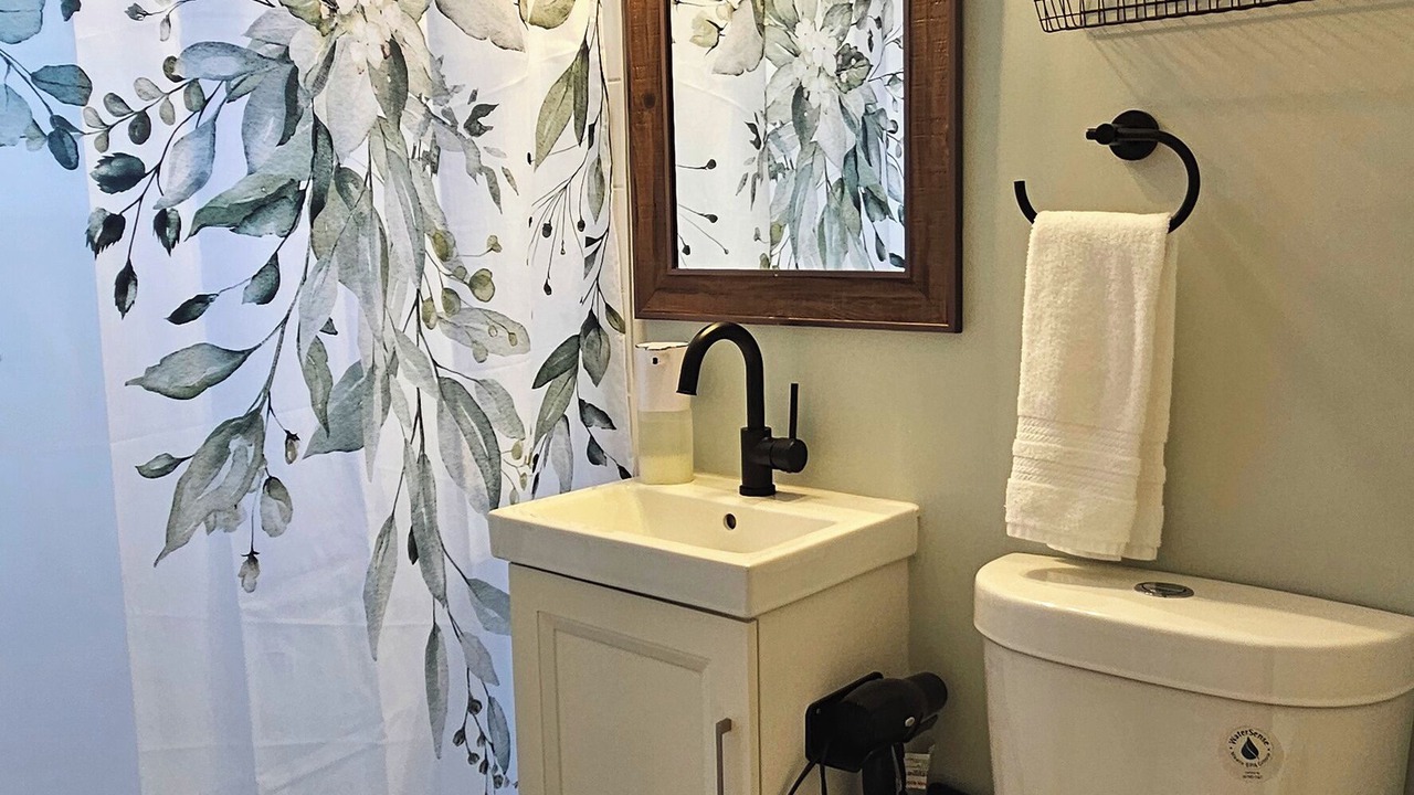 Photo of Bathroom in Richfield