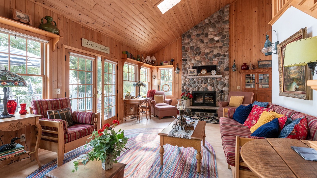 Photo of Livingroom in Spicer