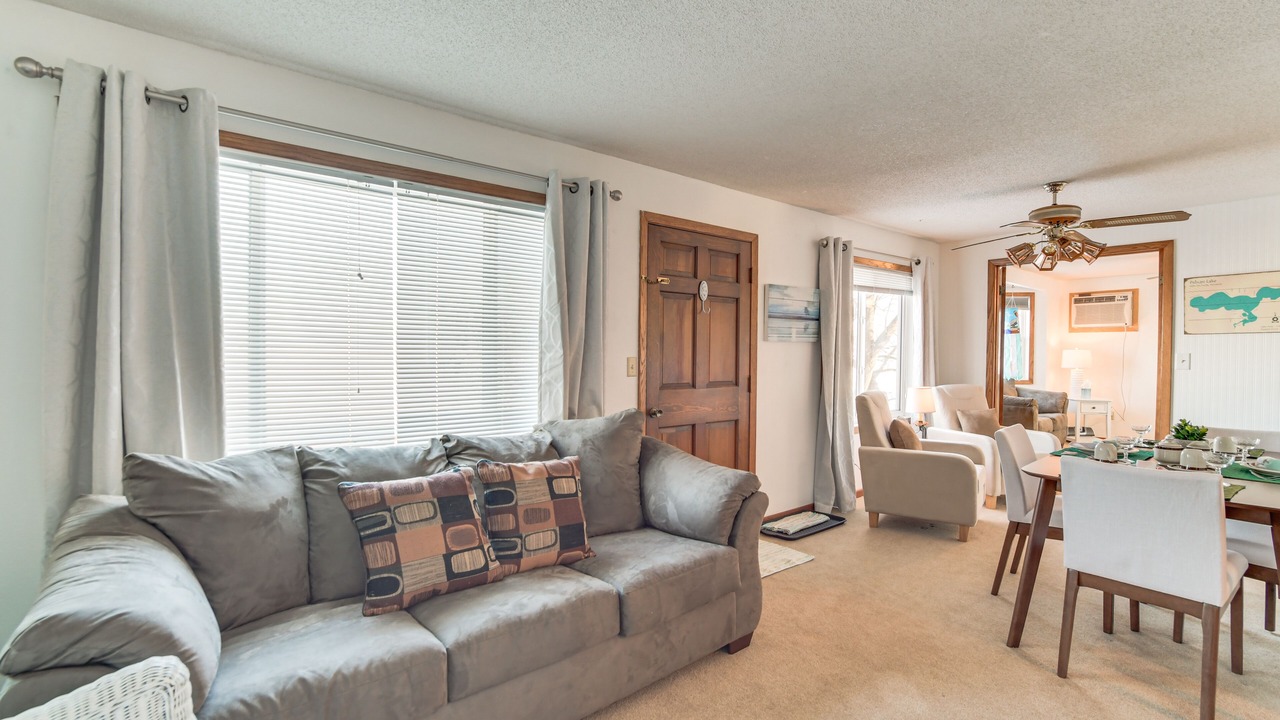 Photo of Livingroom in Pelican Rapids