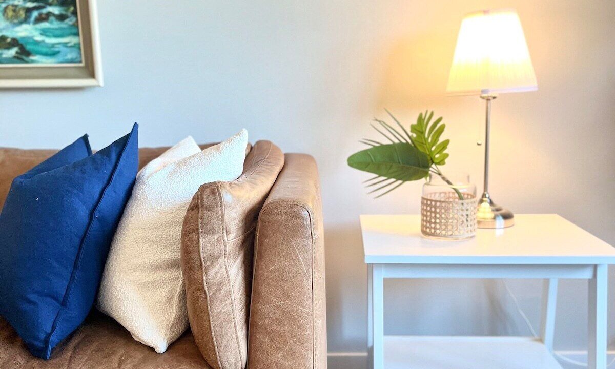 Photo of Livingroom in Port Dover