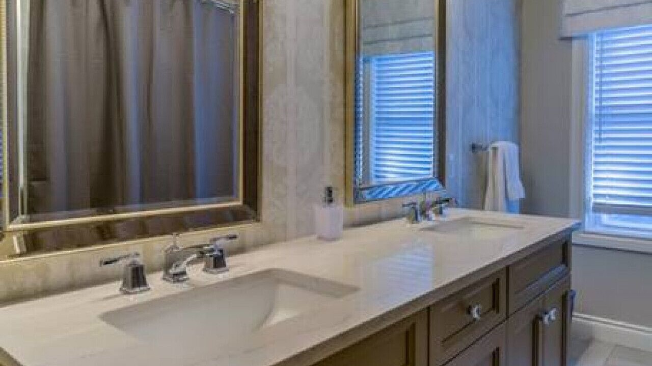 Photo of Bathroom in Port Weller West