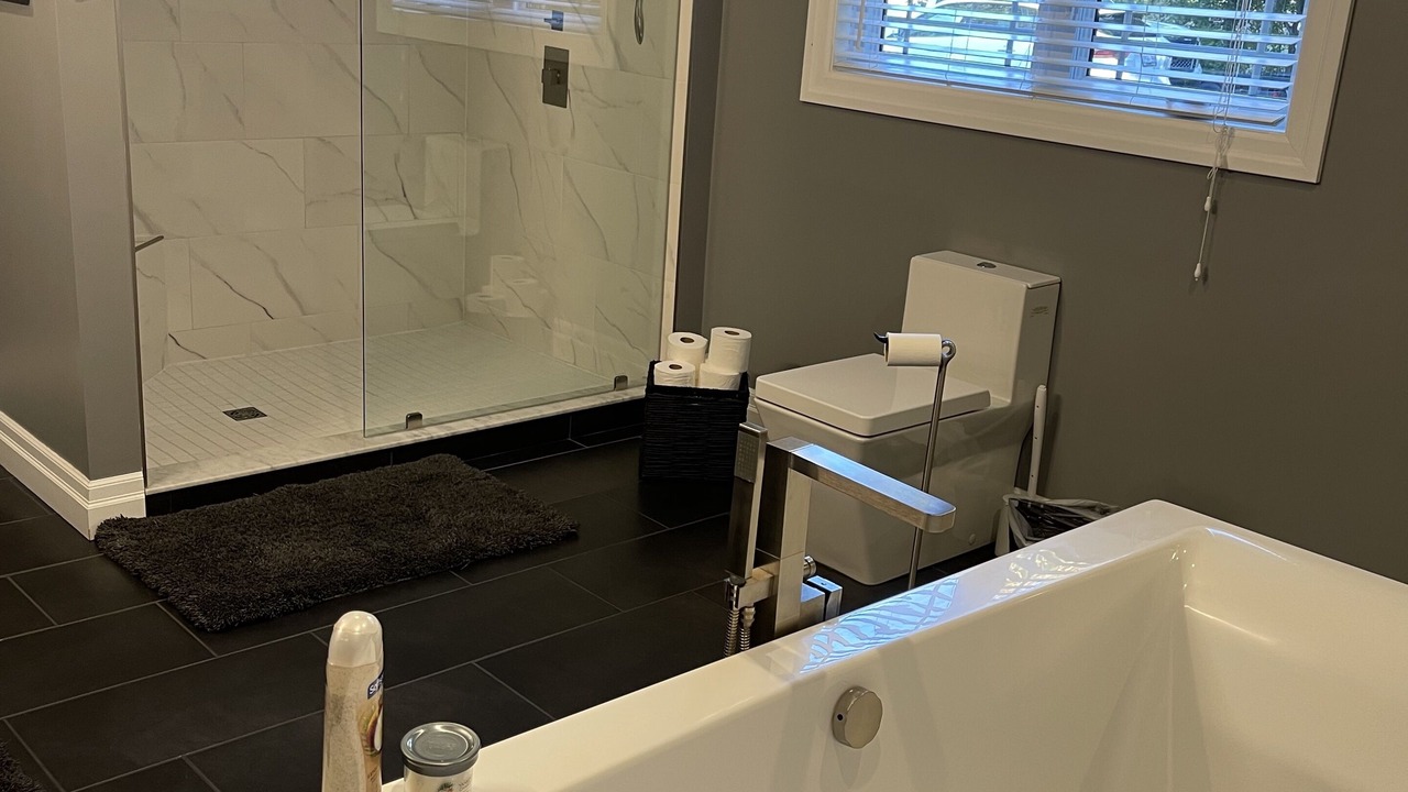 Photo of Bathroom in West Lake