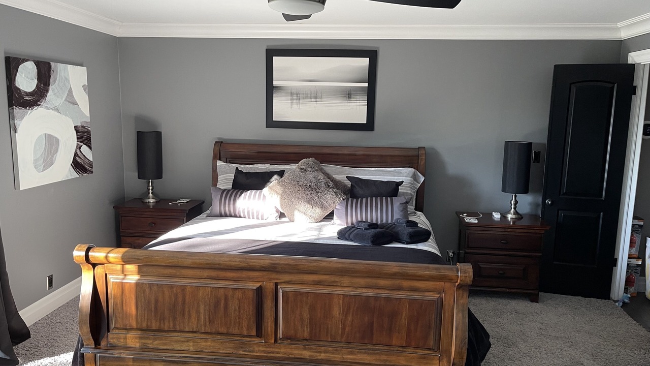 Photo of Bedroom in West Lake