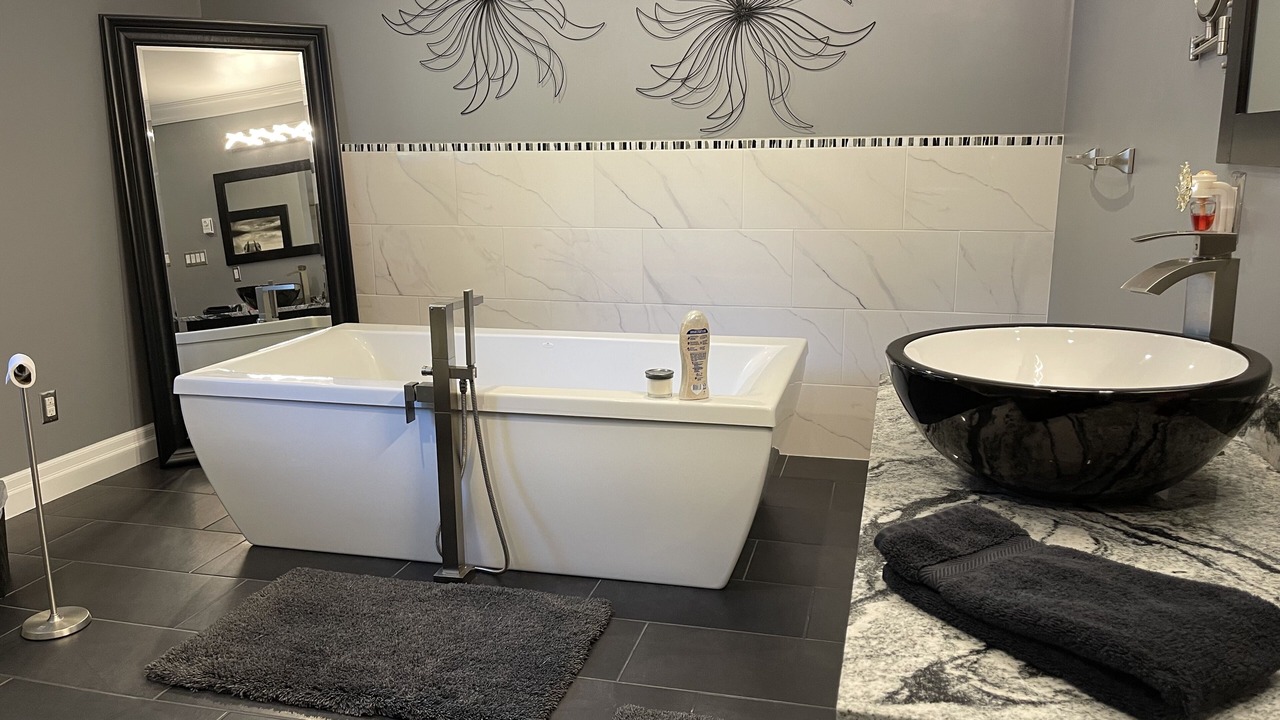 Photo of Bathroom in West Lake