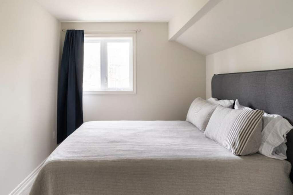 Photo of Bedroom in Wymbolwood Beach