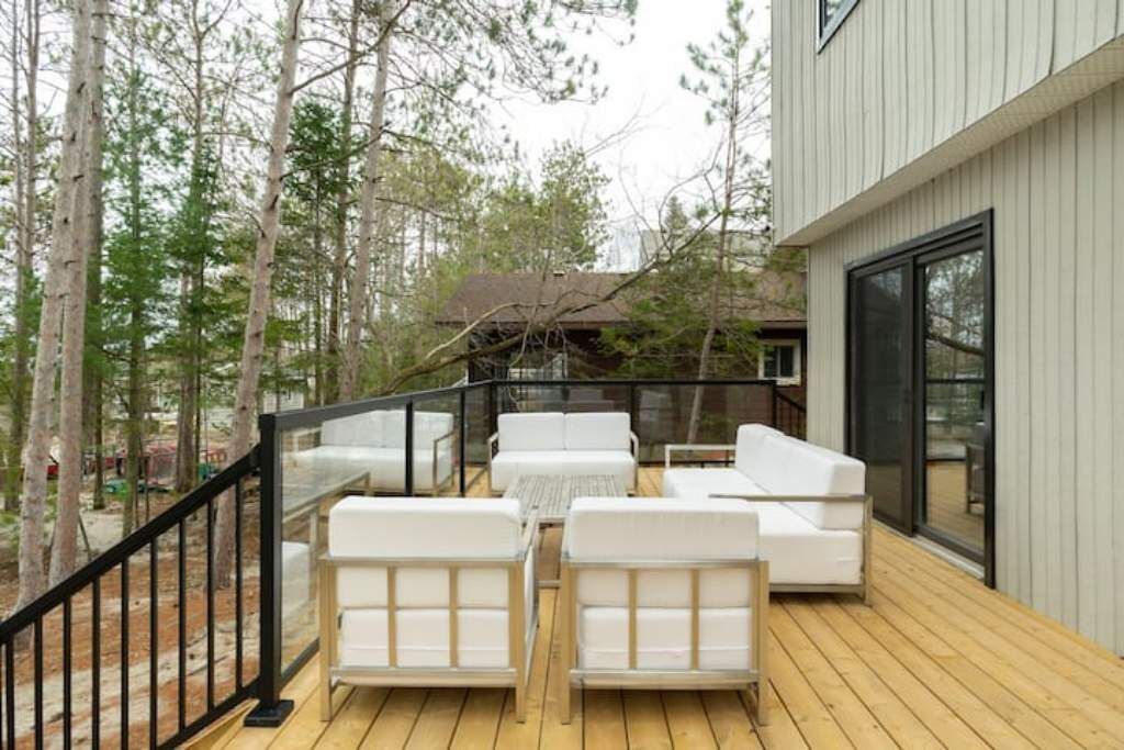 Photo of Patio Balcony in Wymbolwood Beach