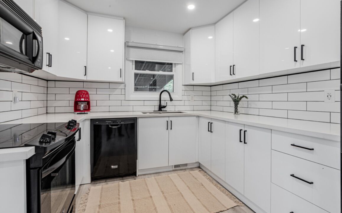 Photo of Kitchen in Georgina