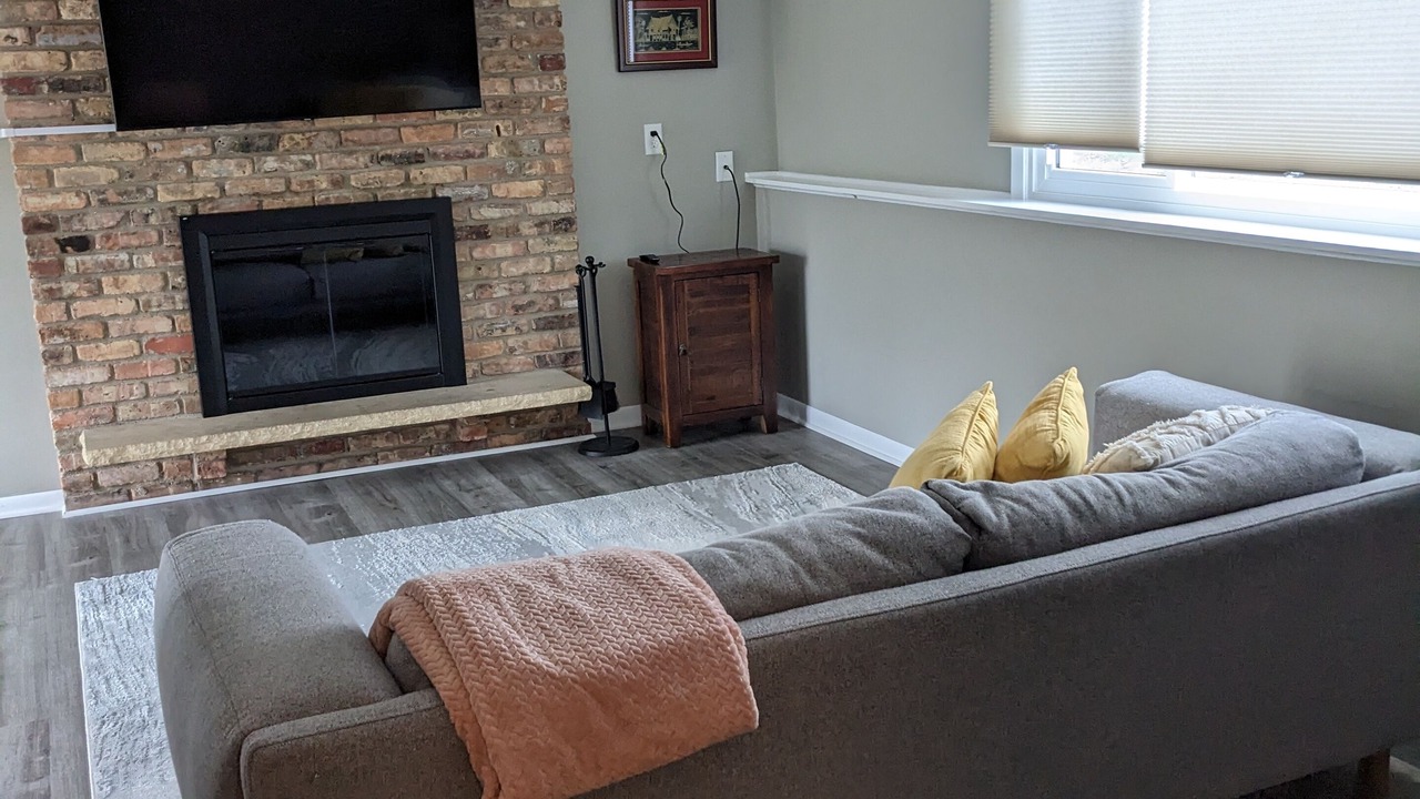 Photo of Livingroom in Eagan