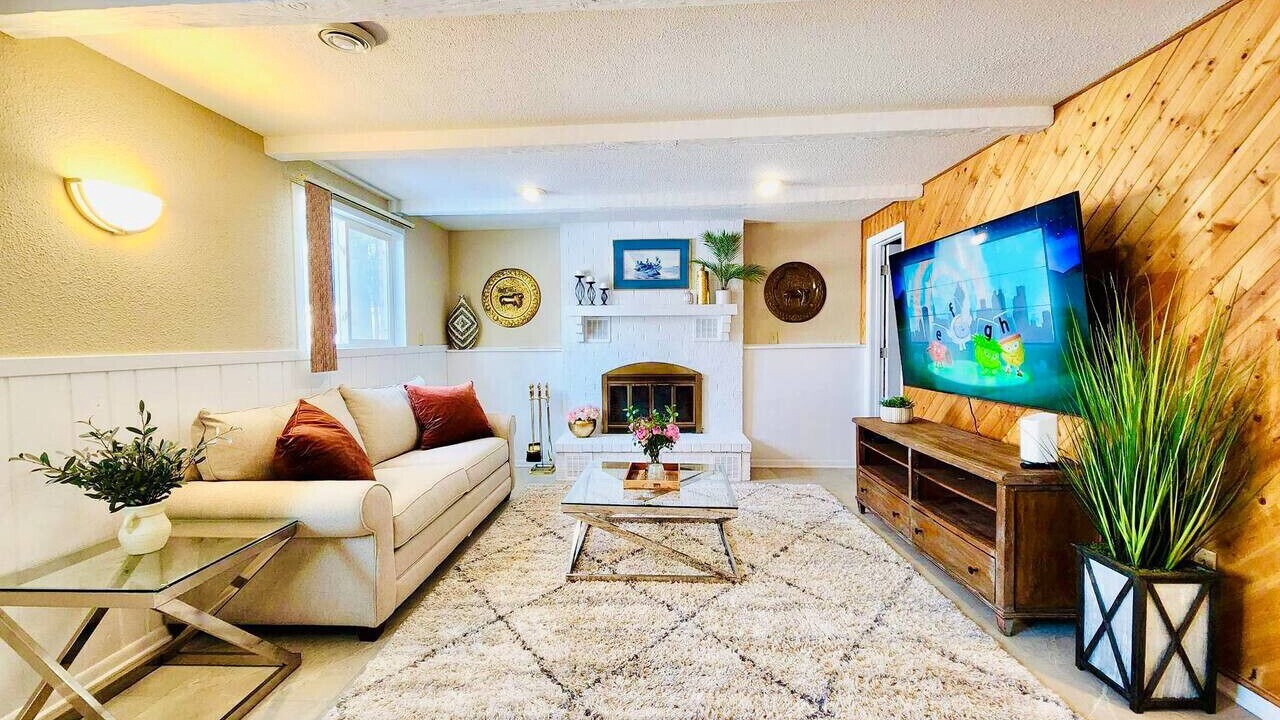 Photo of Livingroom in Cottage Grove