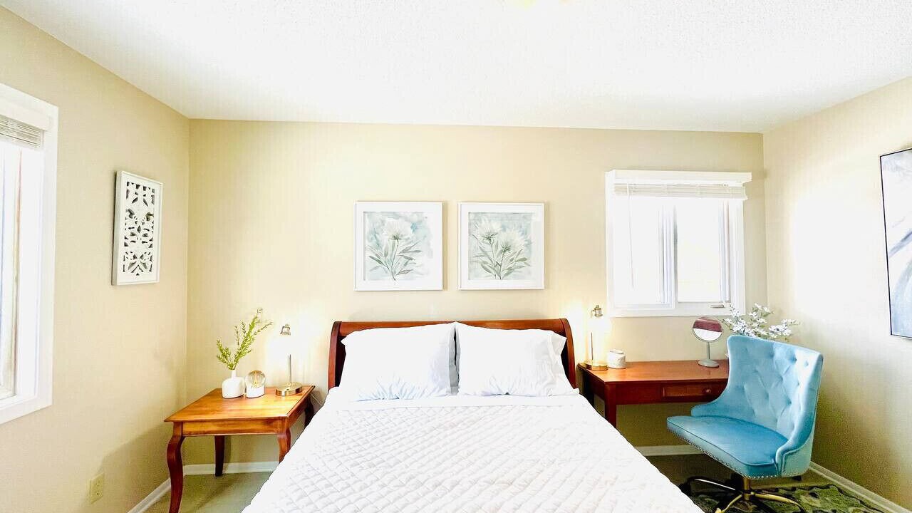 Photo of Bedroom in Cottage Grove