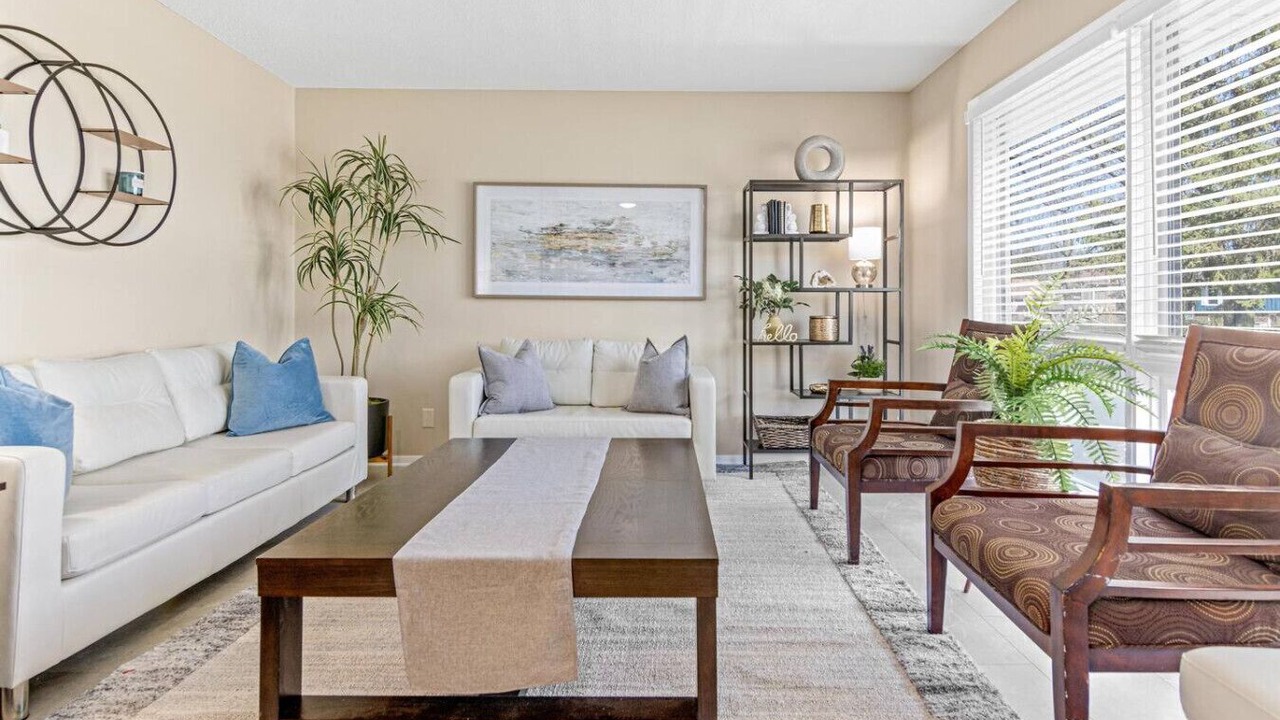 Photo of Livingroom in Cottage Grove