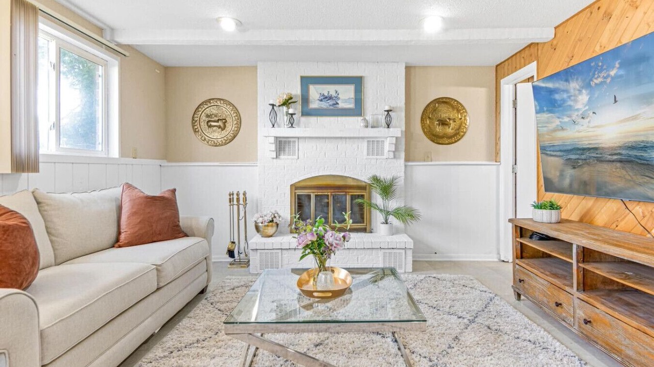 Photo of Livingroom in Cottage Grove