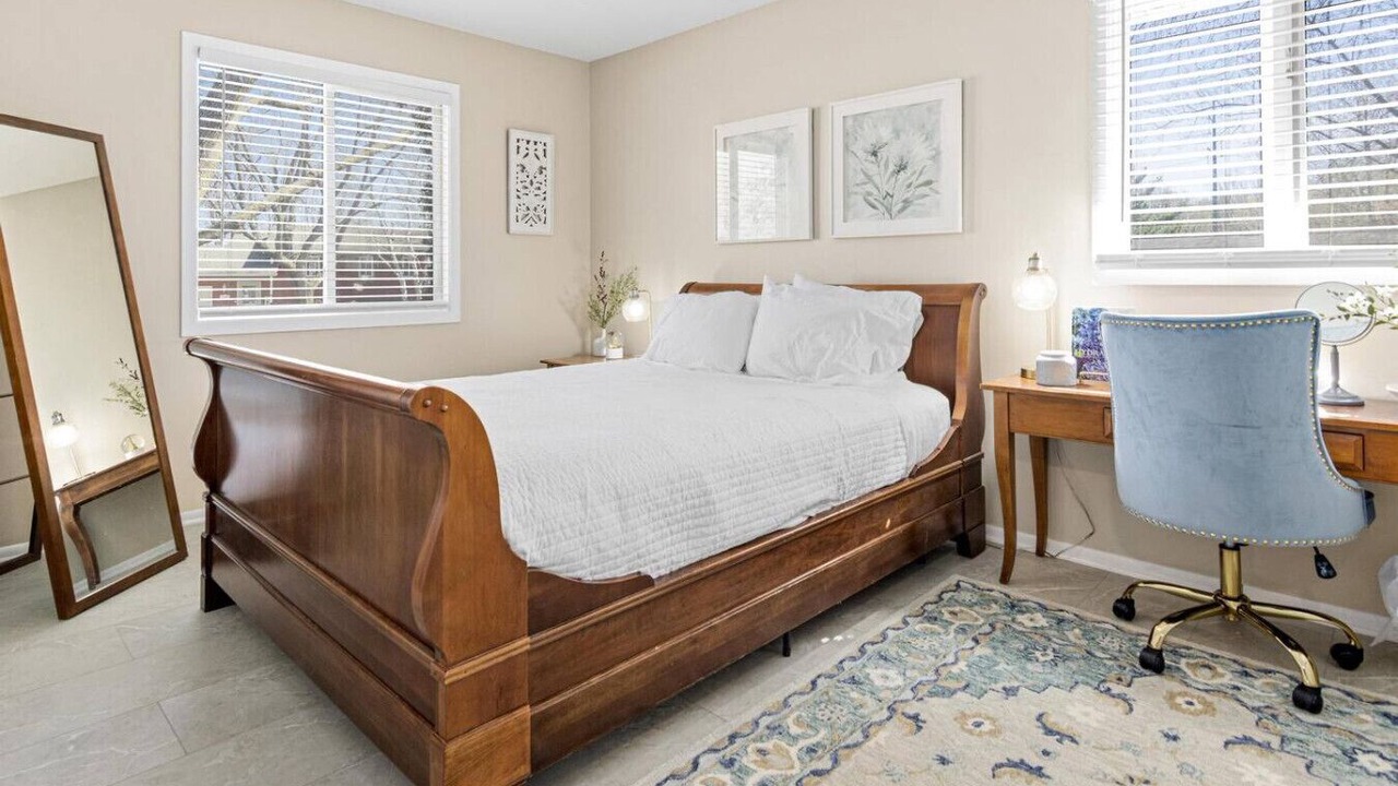 Photo of Bedroom in Cottage Grove