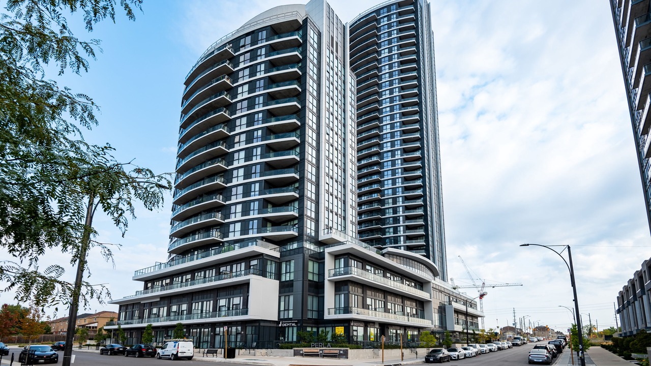 Photo of Outdoor in Hurontario