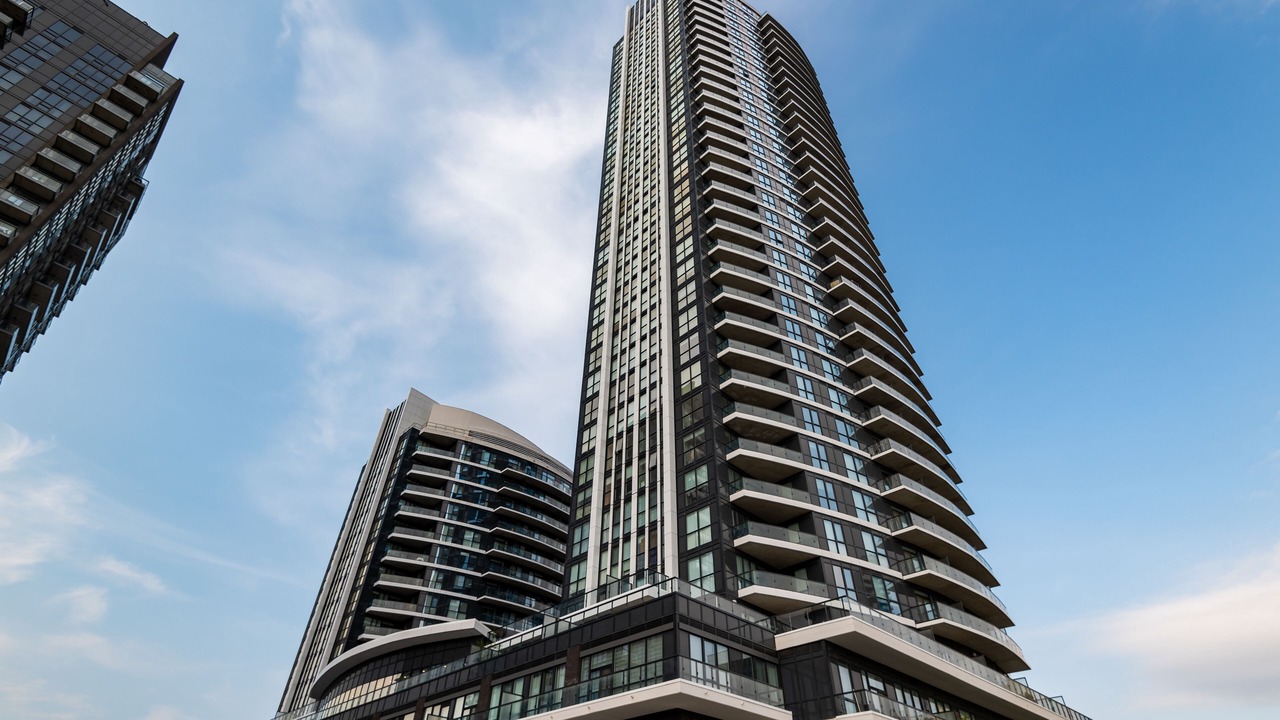 Photo of Outdoor in Hurontario