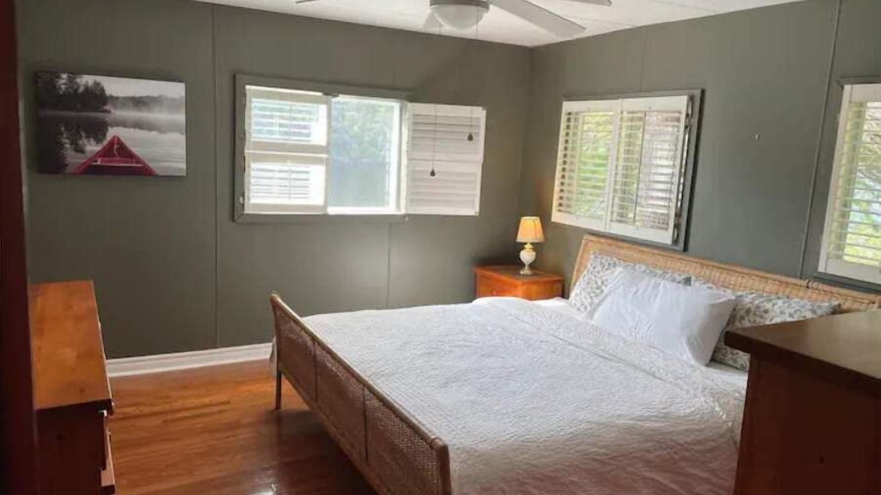 Photo of Bedroom in Byng Inlet