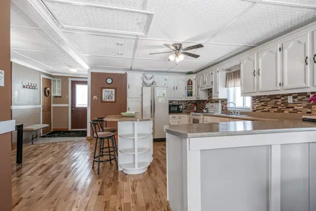Photo of Kitchen in Byng Inlet