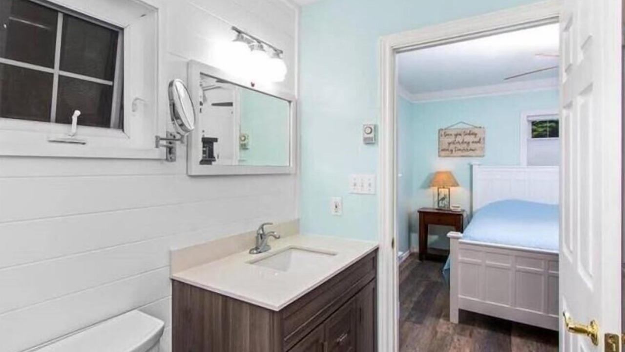Photo of Bathroom in Tobermory