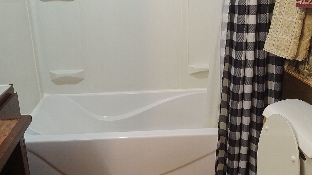 Photo of Bathroom in Grey Eagle