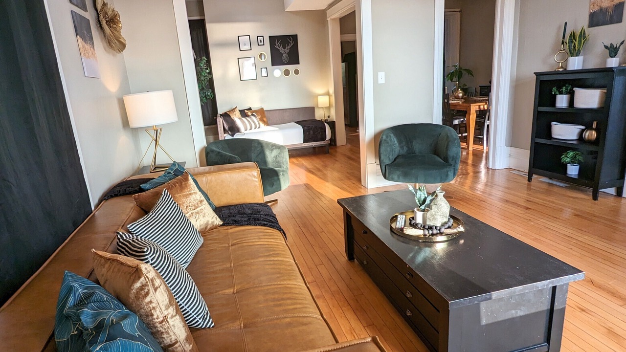 Photo of Livingroom in Downtown - Waterfront