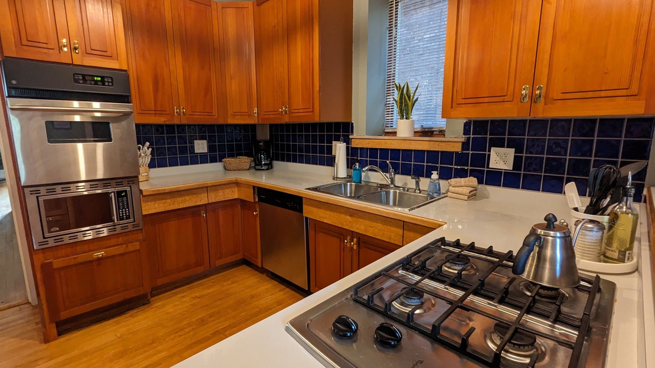 Photo of Kitchen in Downtown - Waterfront