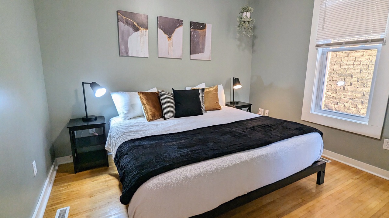 Photo of Bedroom in Downtown - Waterfront