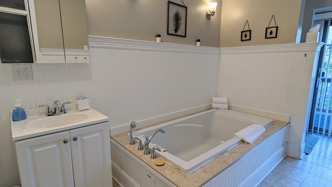 Photo of Bathroom in Downtown - Waterfront