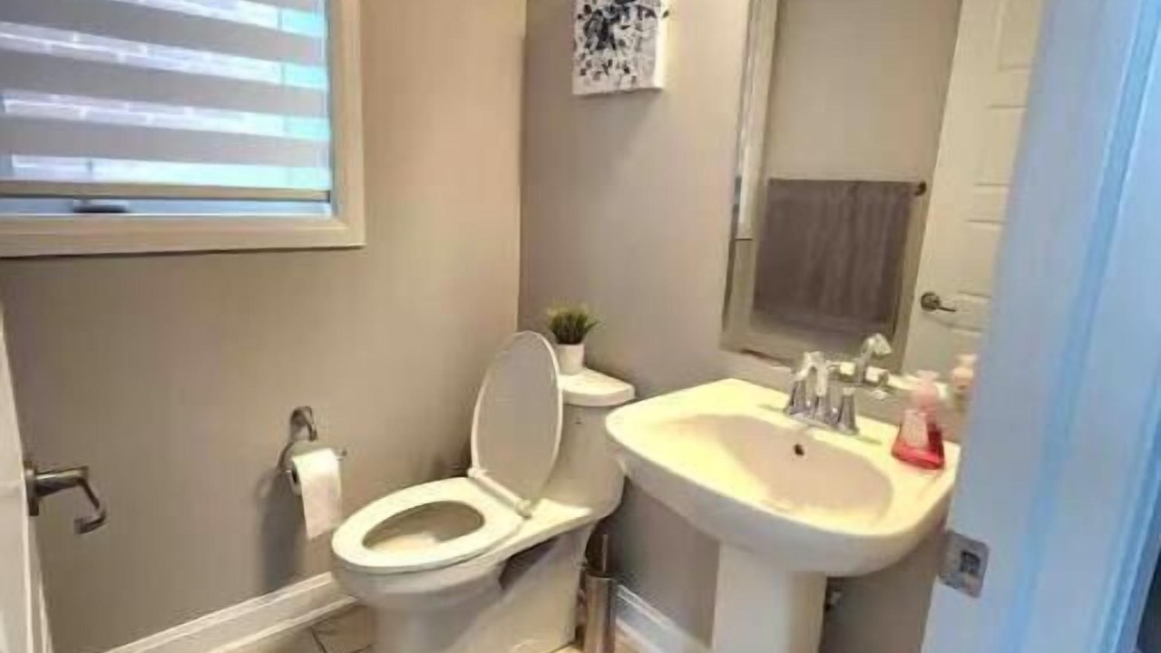 Photo of Bathroom in Oakville