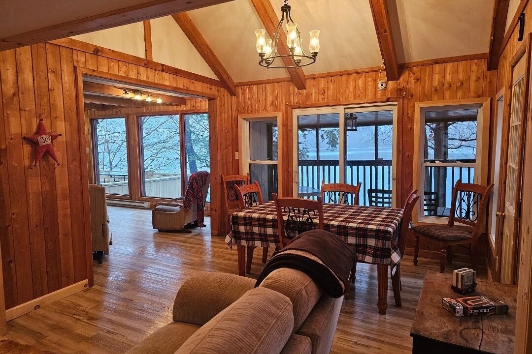 Photo of Livingroom in Tay Valley