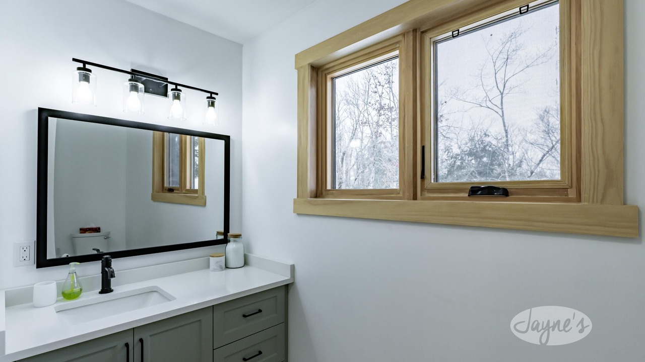Photo of Bathroom in Port Carling