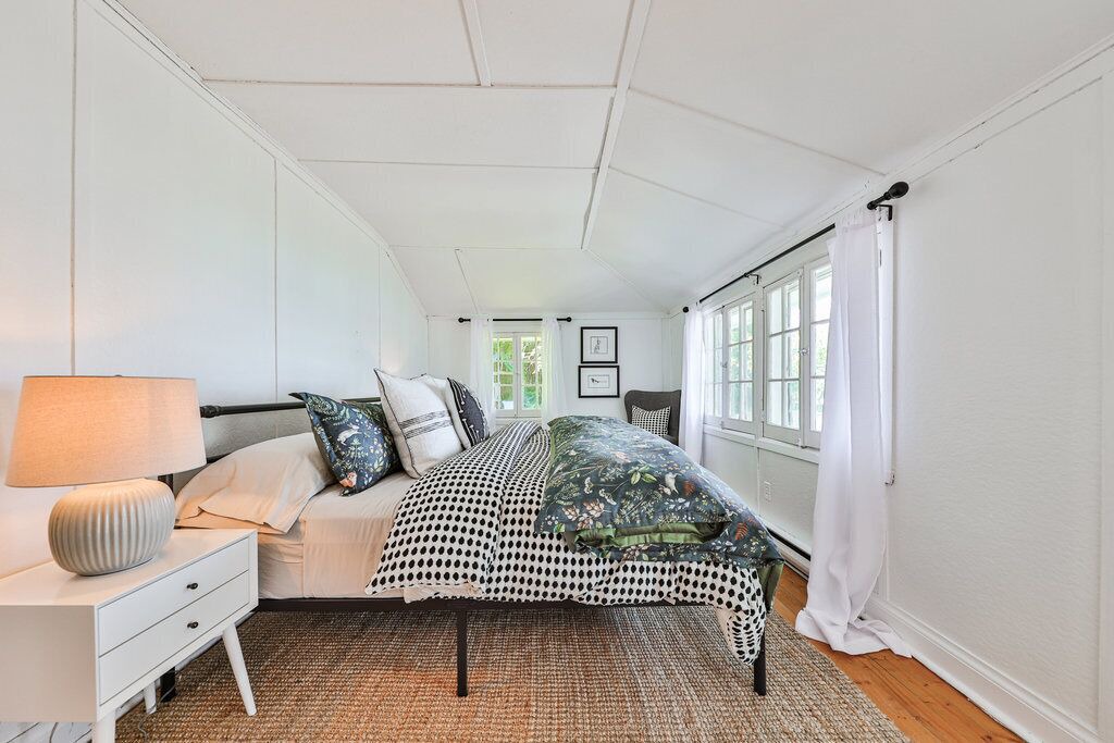 Photo of Bedroom in Scugog