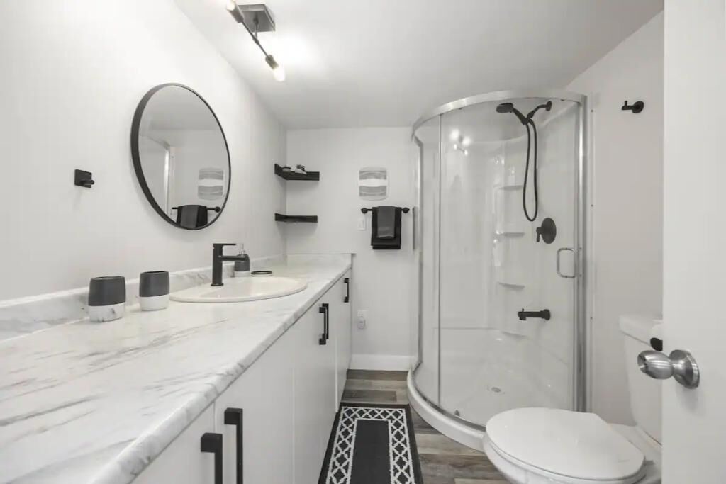 Photo of Bathroom in Arden