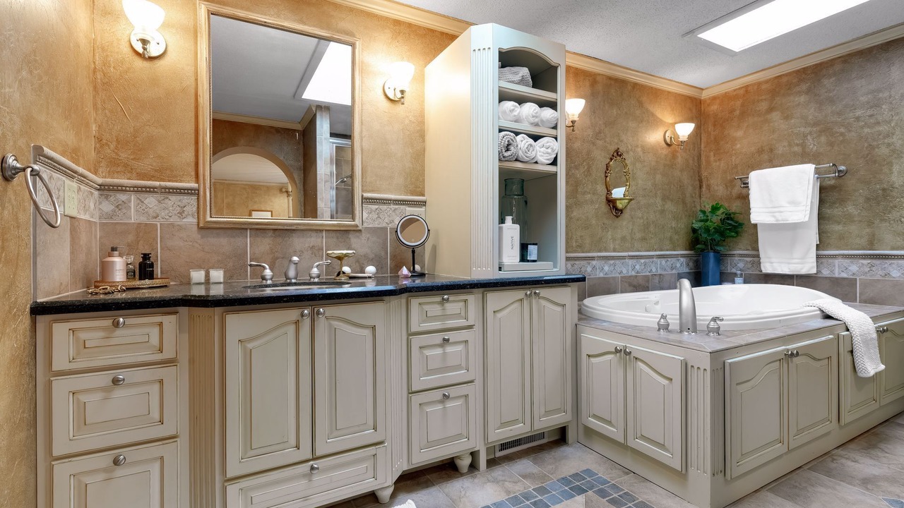 Photo of Bathroom in Webster
