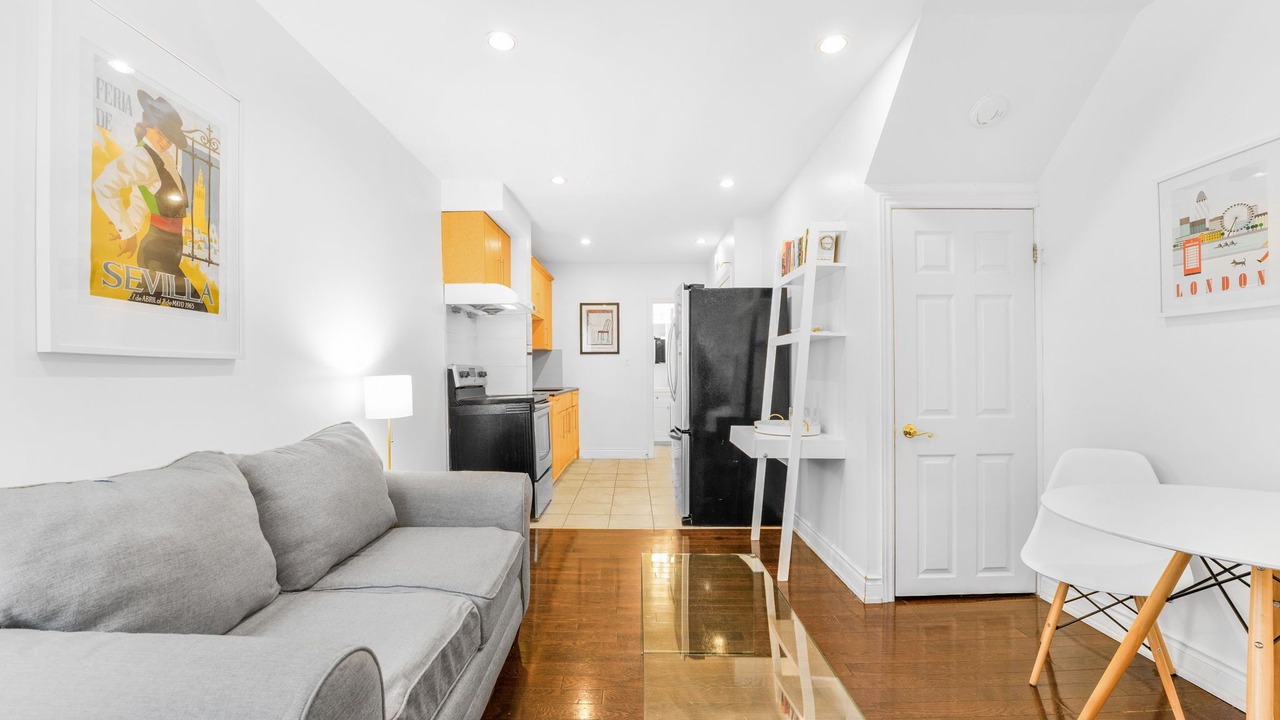 Photo of Livingroom in The Pocket