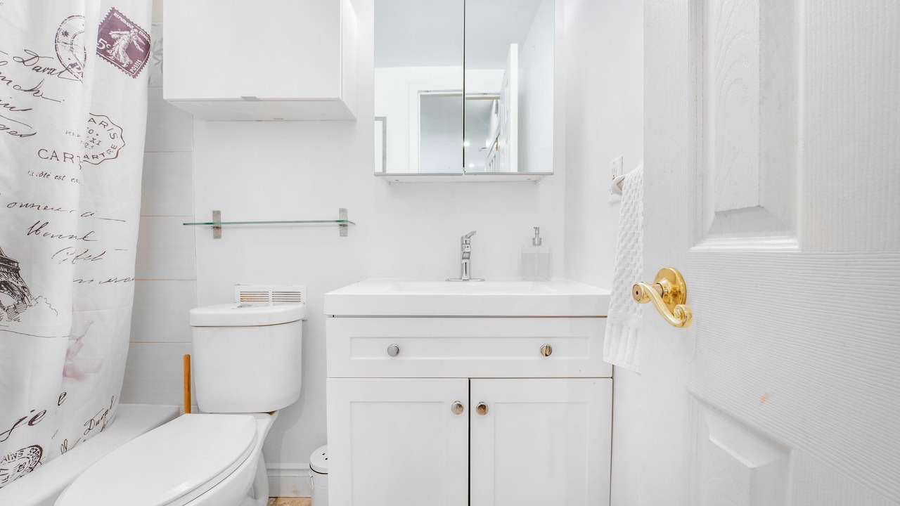 Photo of Bathroom in The Pocket