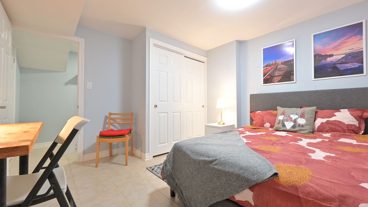 Photo of Bedroom in Pickering