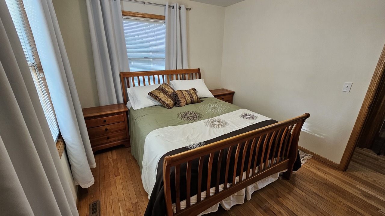 Photo of Bedroom in Richfield