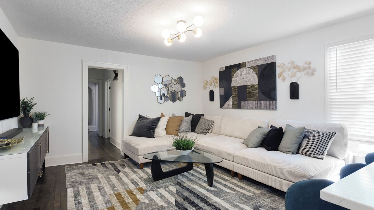 Photo of Livingroom in Northeast Minneapolis