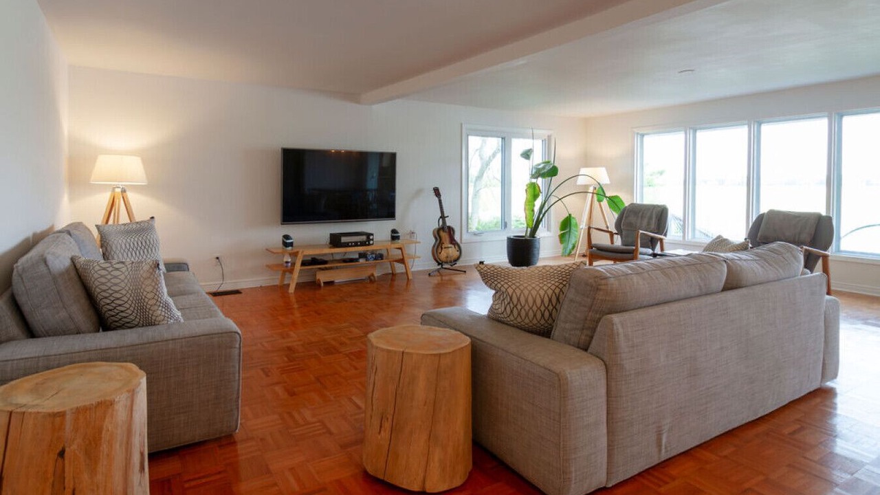 Photo of Livingroom in Consecon