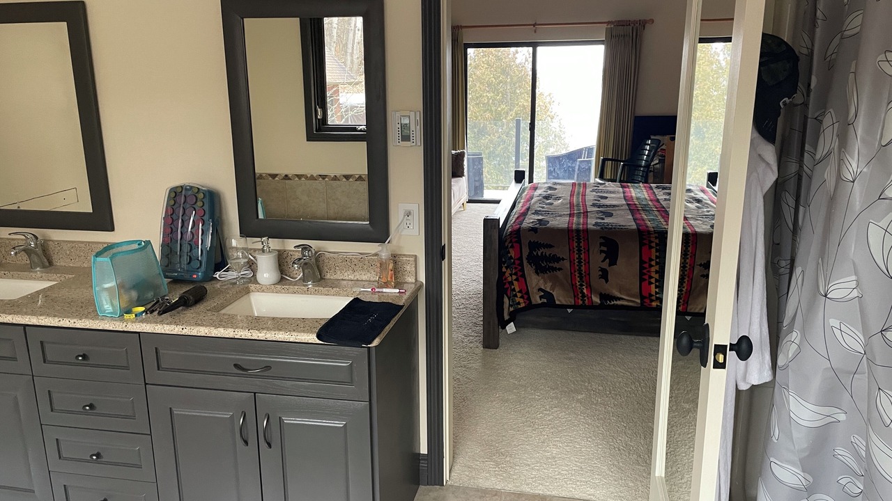 Photo of Bedroom in Selwyn