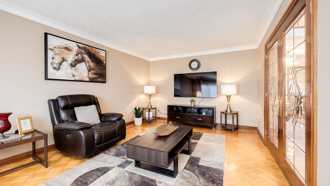 Photo of Livingroom in Lakeview