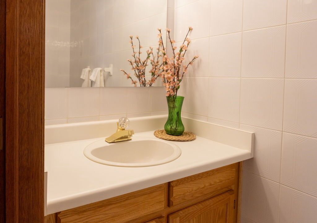 Photo of Bathroom in Lakeview