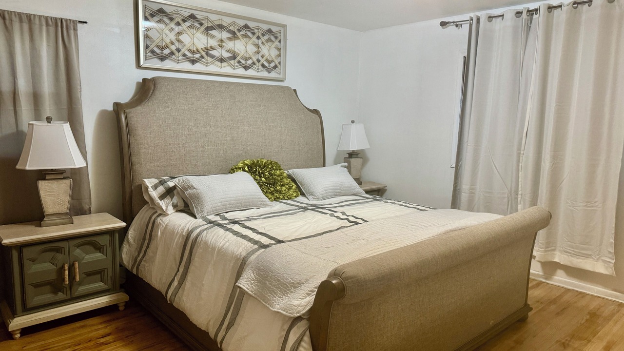 Photo of Bedroom in Richfield