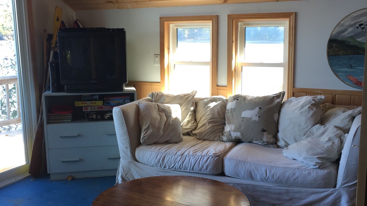 Photo of Livingroom in Hastings Highlands