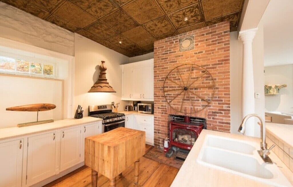 Photo of Kitchen in Kingston