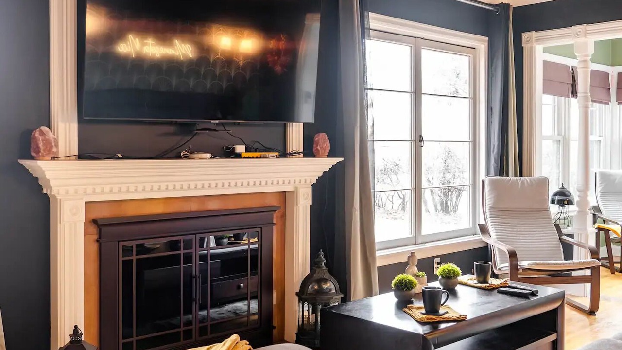 Photo of Livingroom in Maplewood