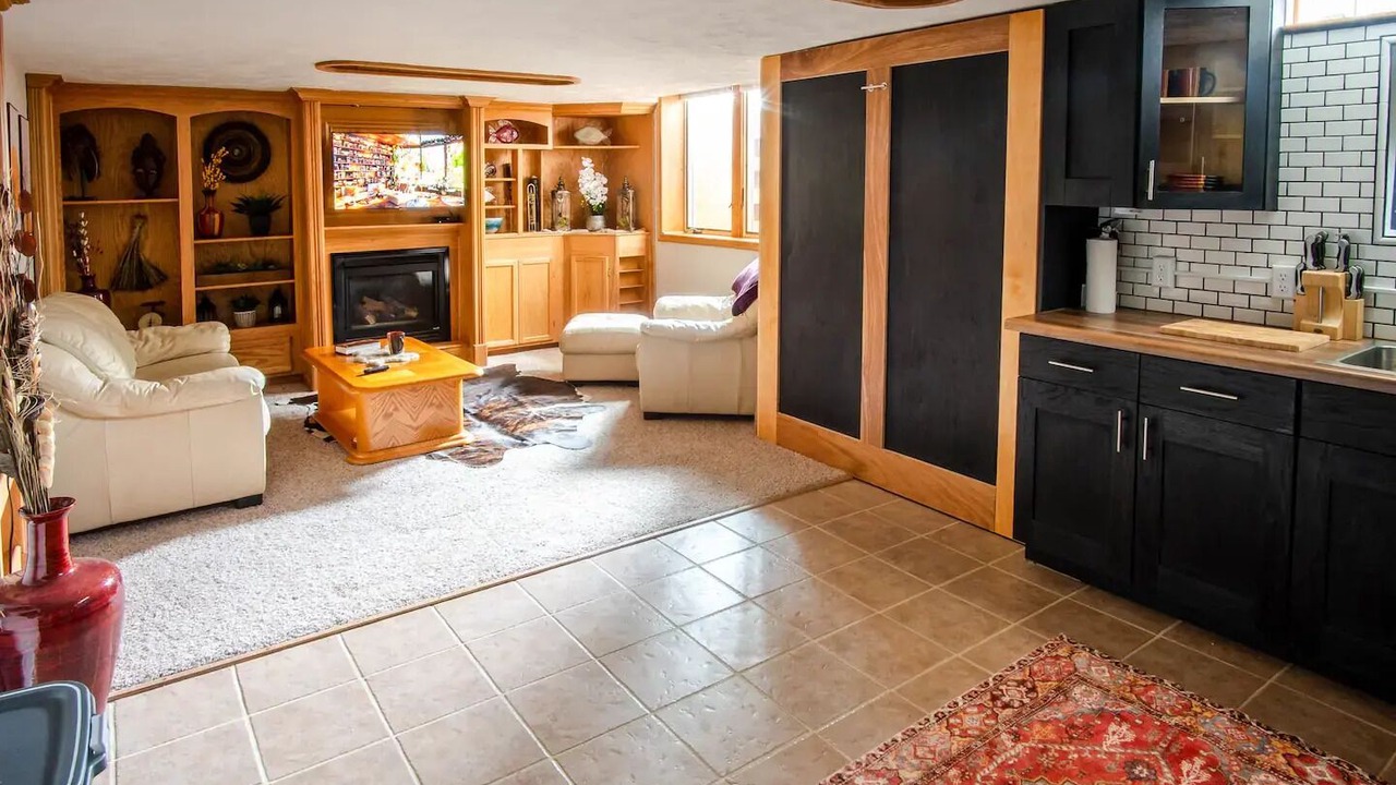 Photo of Livingroom in Maplewood