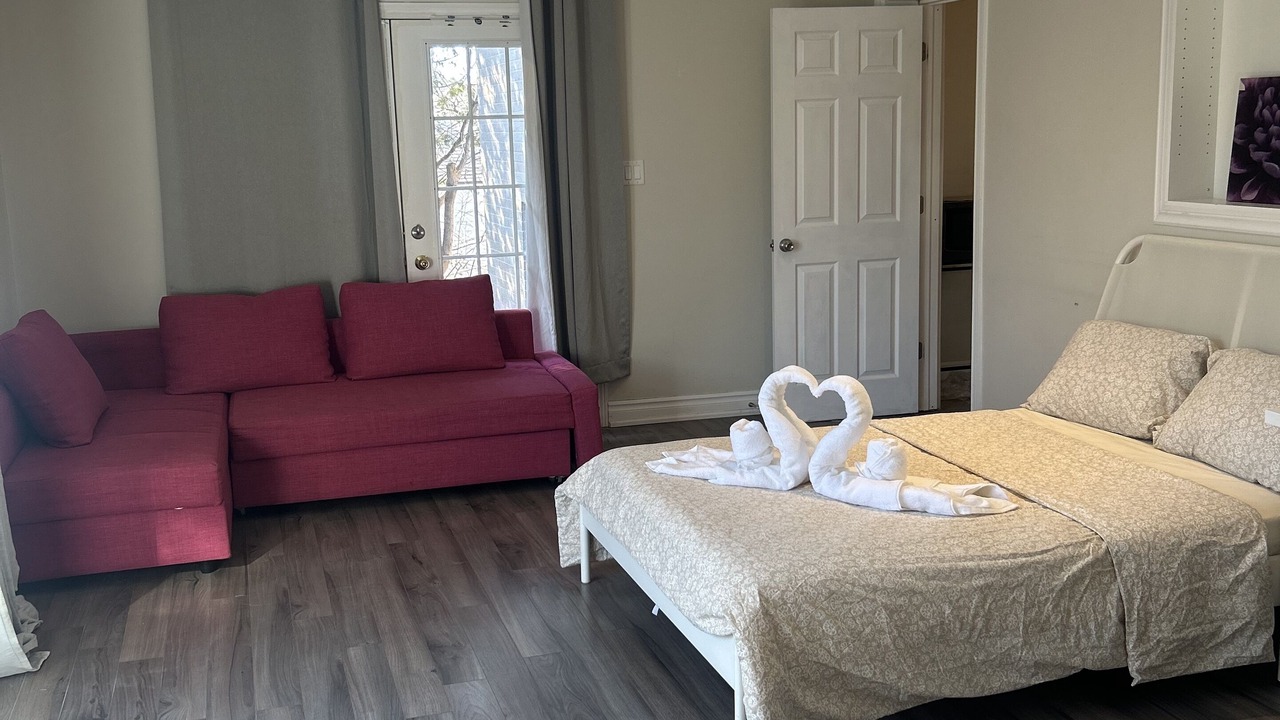 Photo of Bedroom in The Peanut