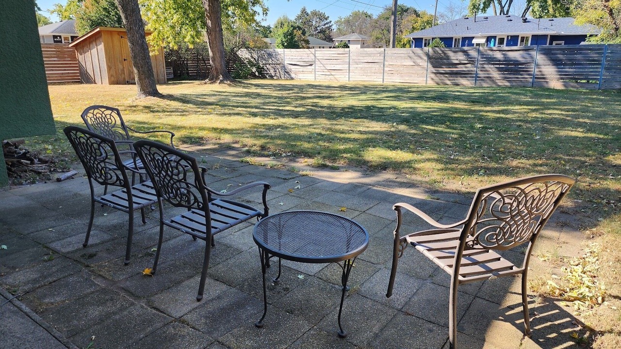 Photo of Patio Balcony in Brooklyn Center